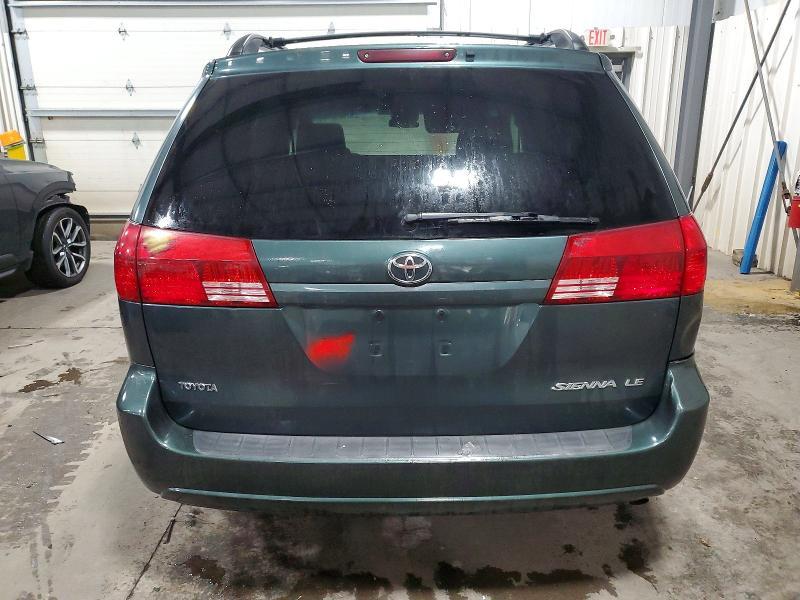 2005 Toyota Sienna ce