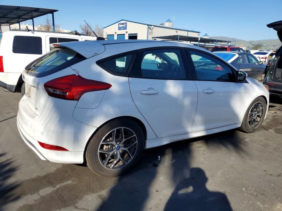 2015 Ford Focus se