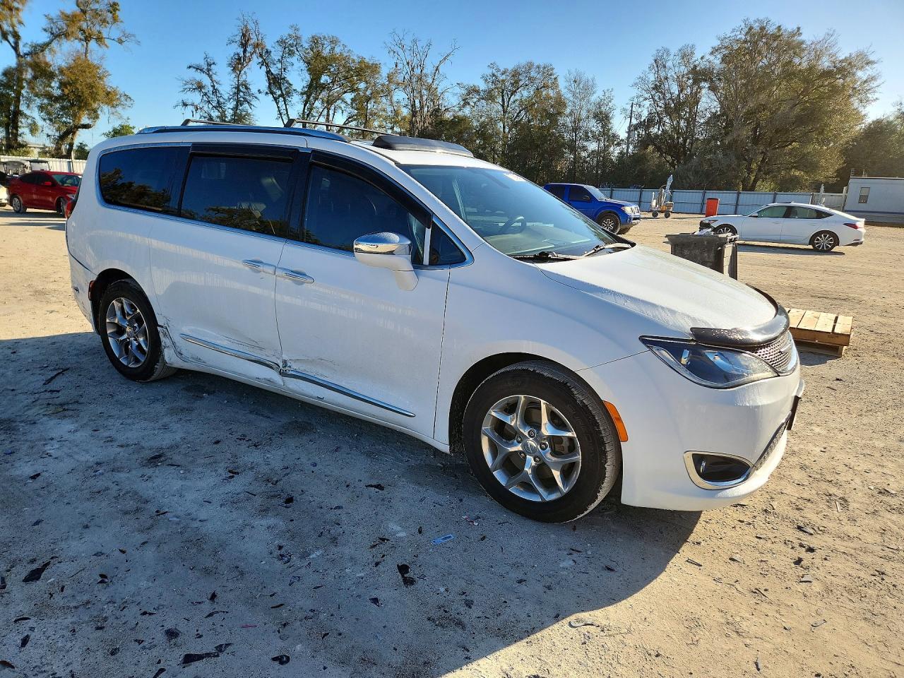 2017 Chrysler Pacifica Limited