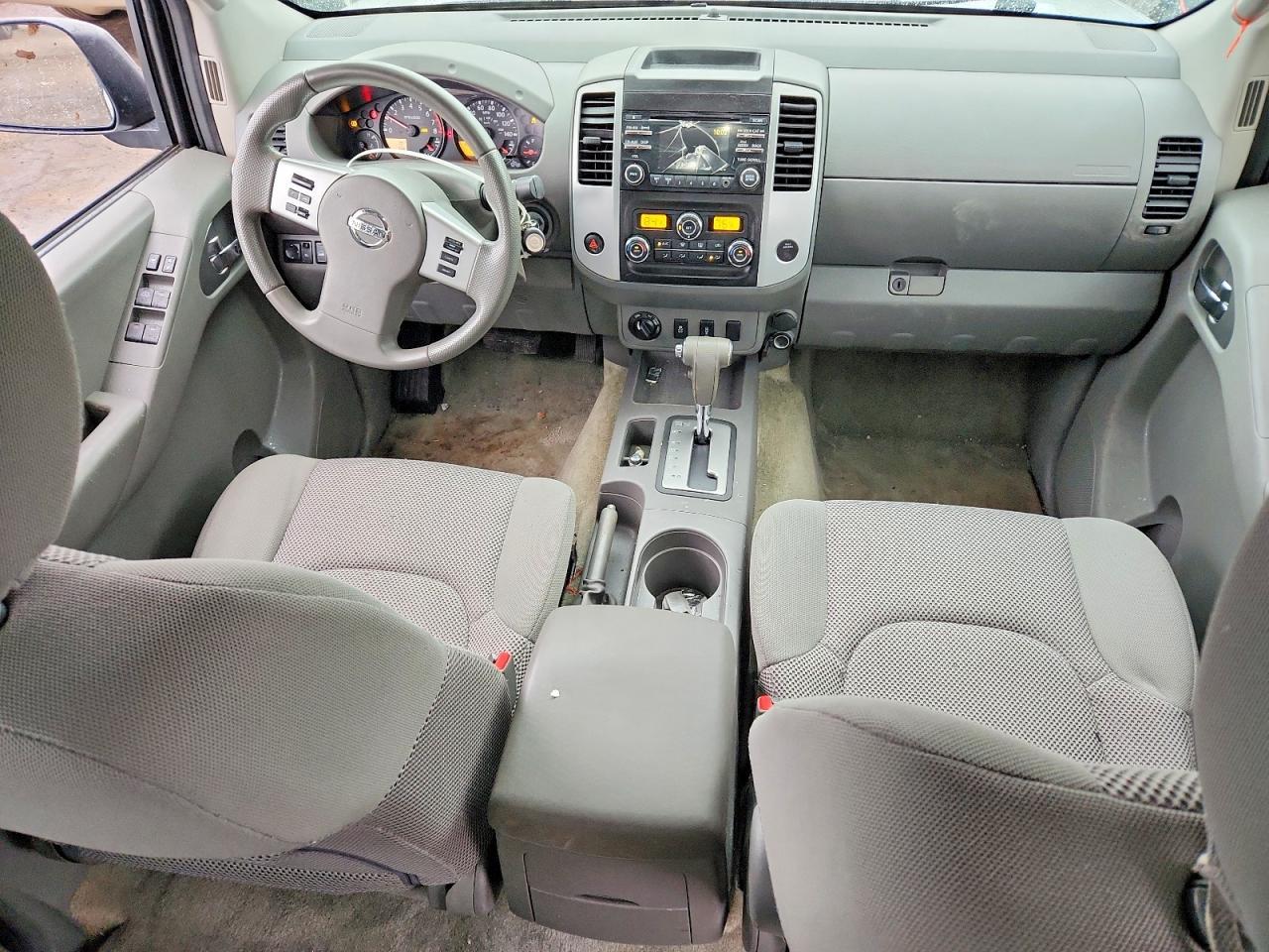 2013 Nissan Frontier S