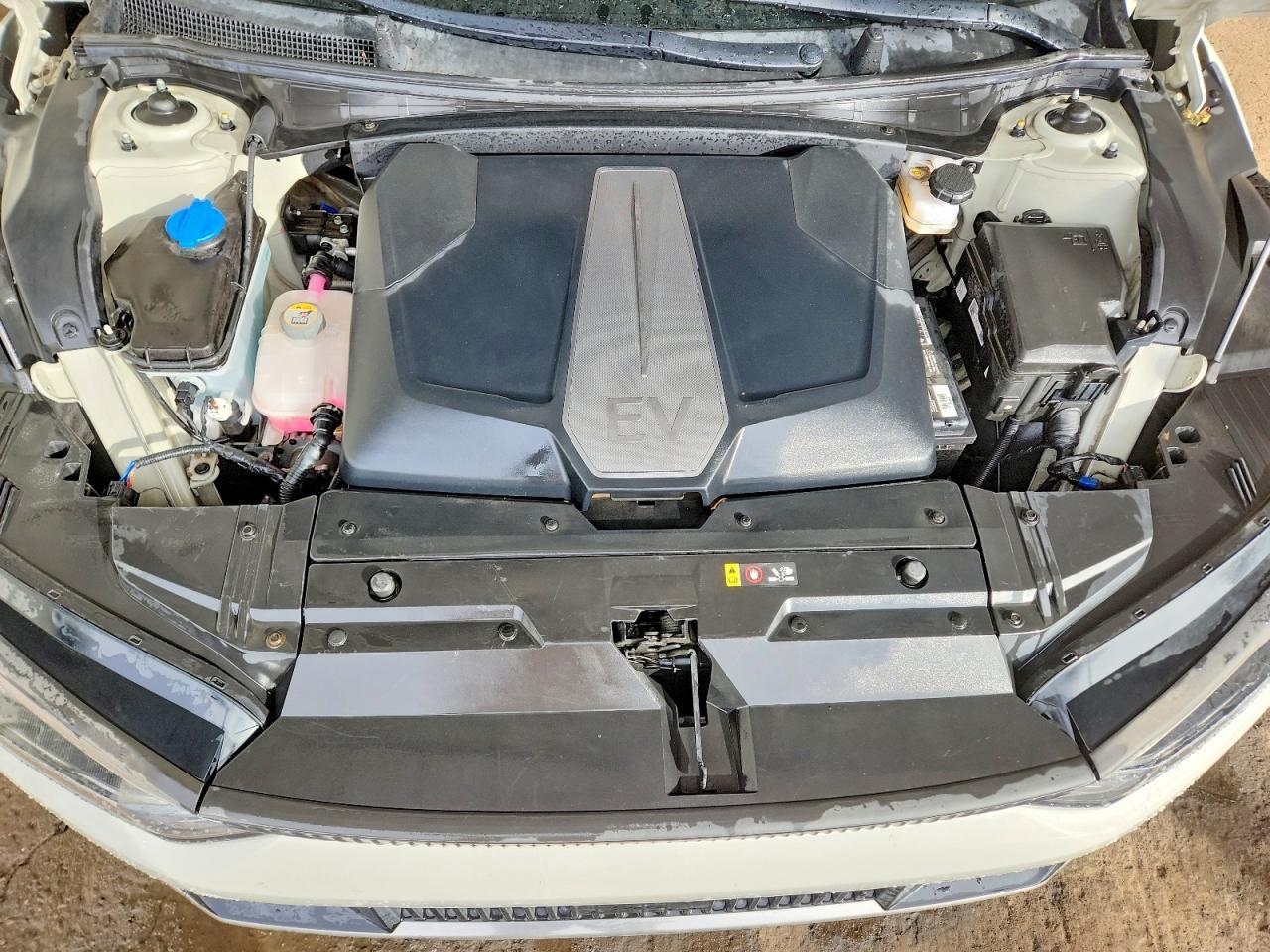 2023 KIA EV6 Wind