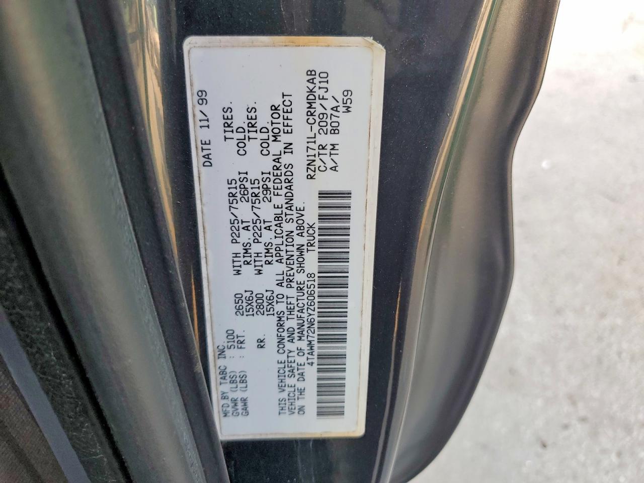 2000 Toyota Tacoma Base