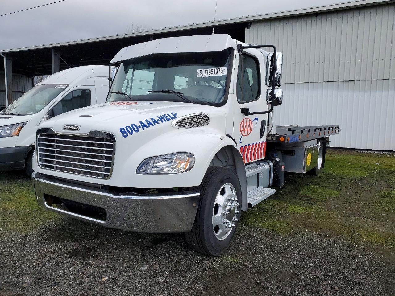 2022 Freigliner 2022 Freightliner  Business Class M2 Rollback Towt