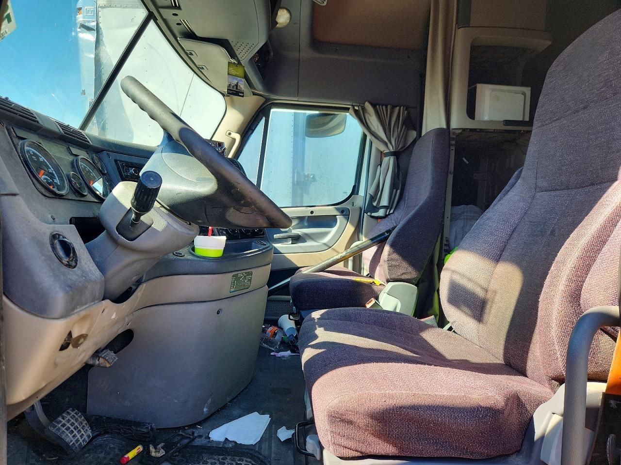 2016 Freigliner Cascadia 125