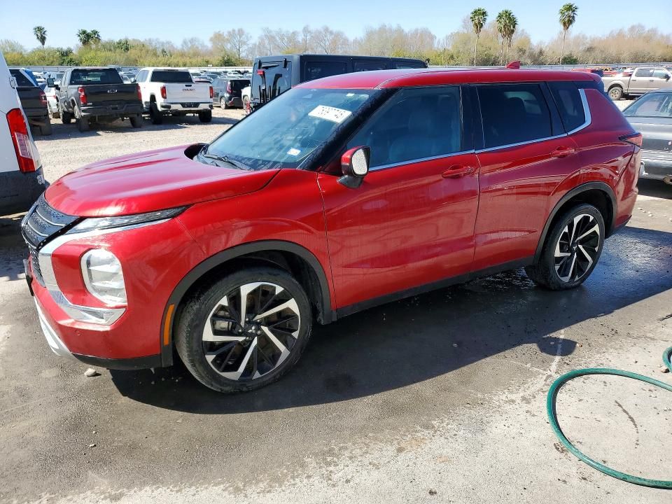2022 Mitsubishi Outlander se