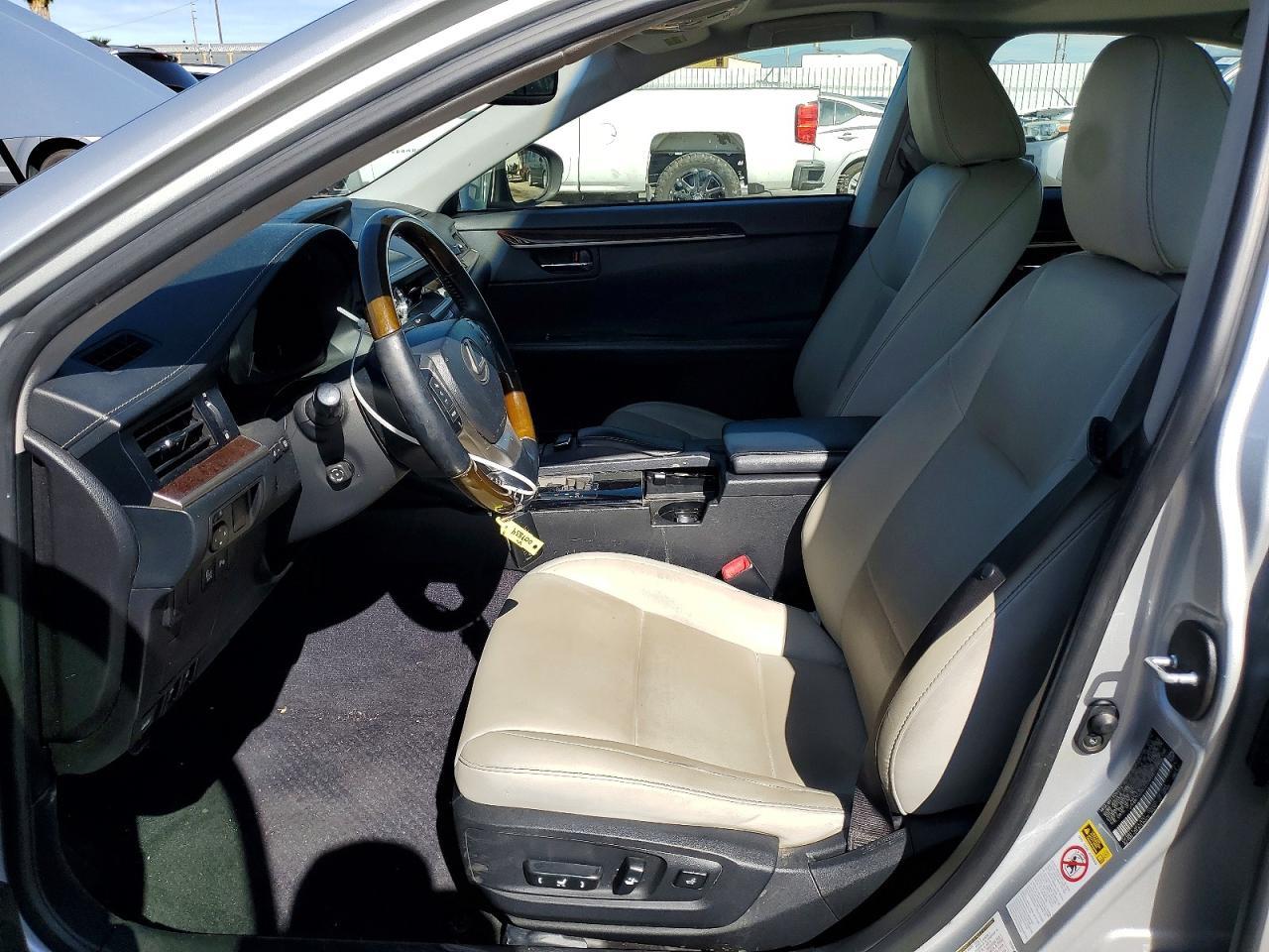 2013 Lexus Es 300 Base