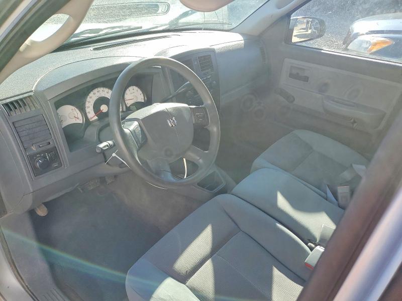 2005 Dodge Dakota st
