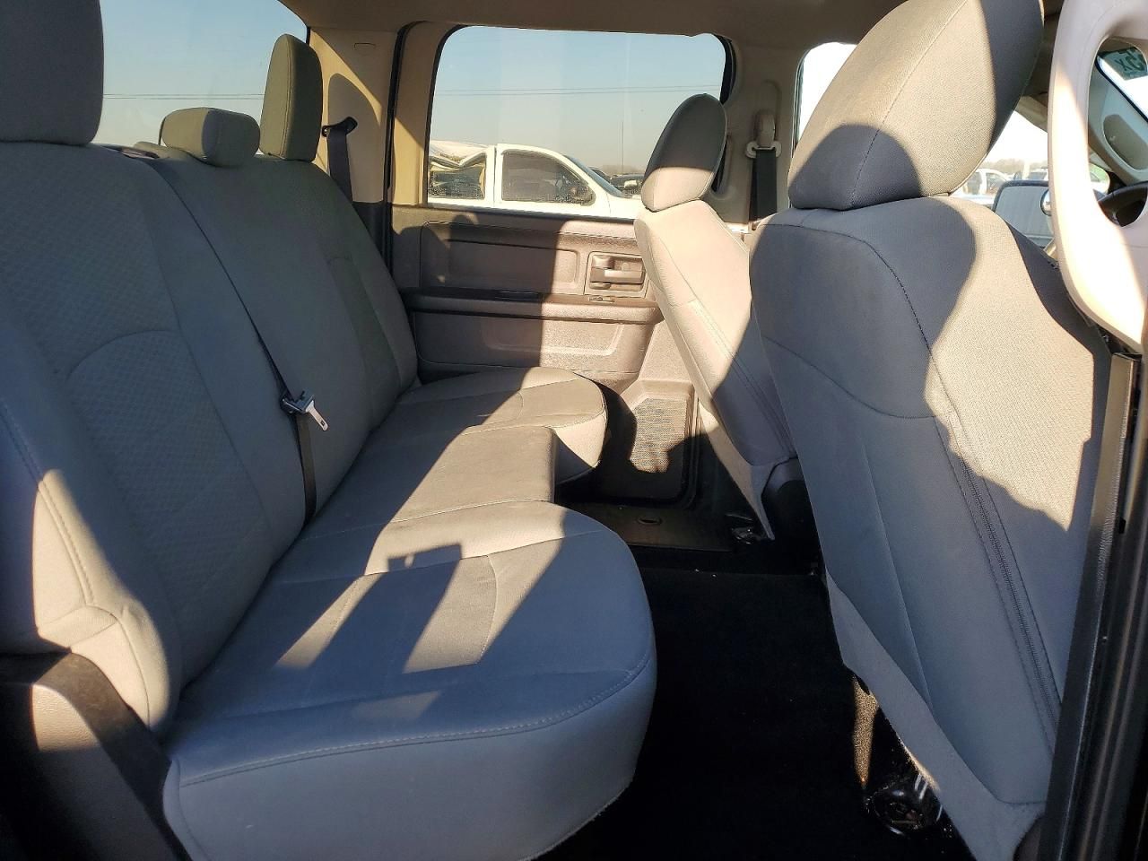 2016 Dodge Ram 1500 st