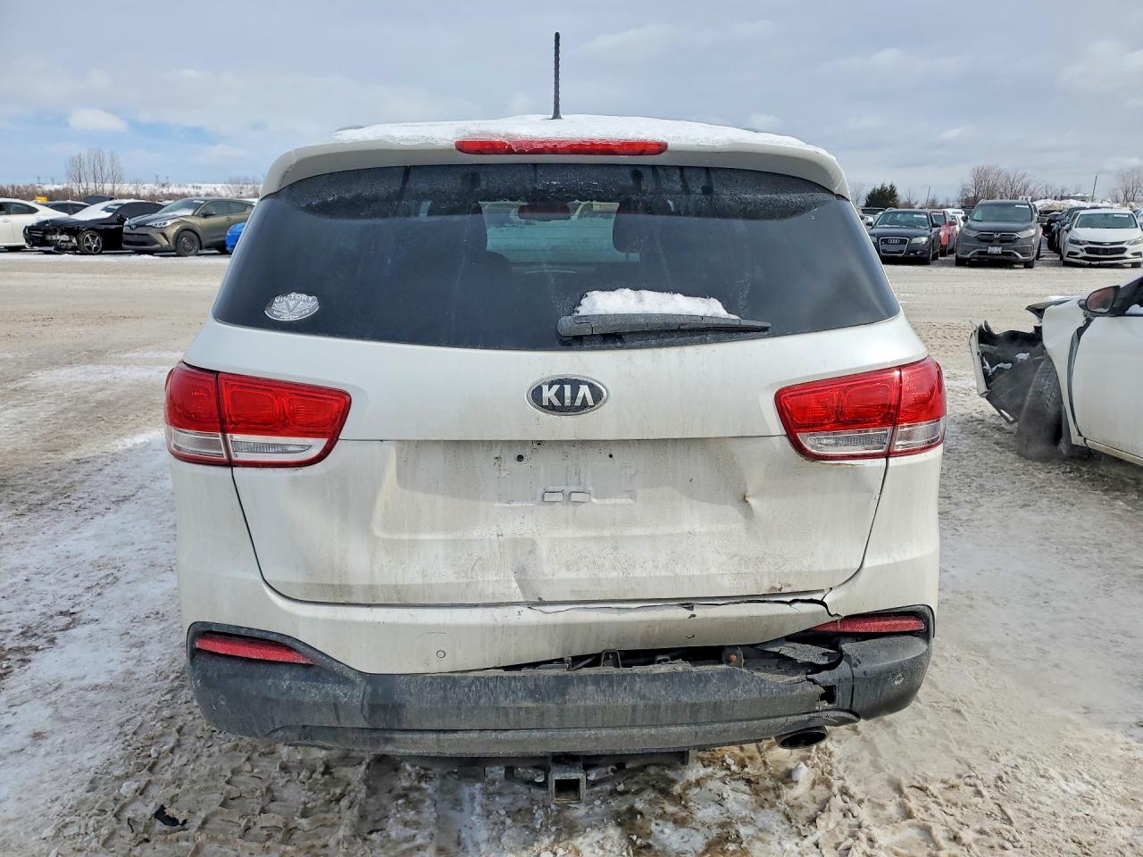 2016 KIA Sorento lx