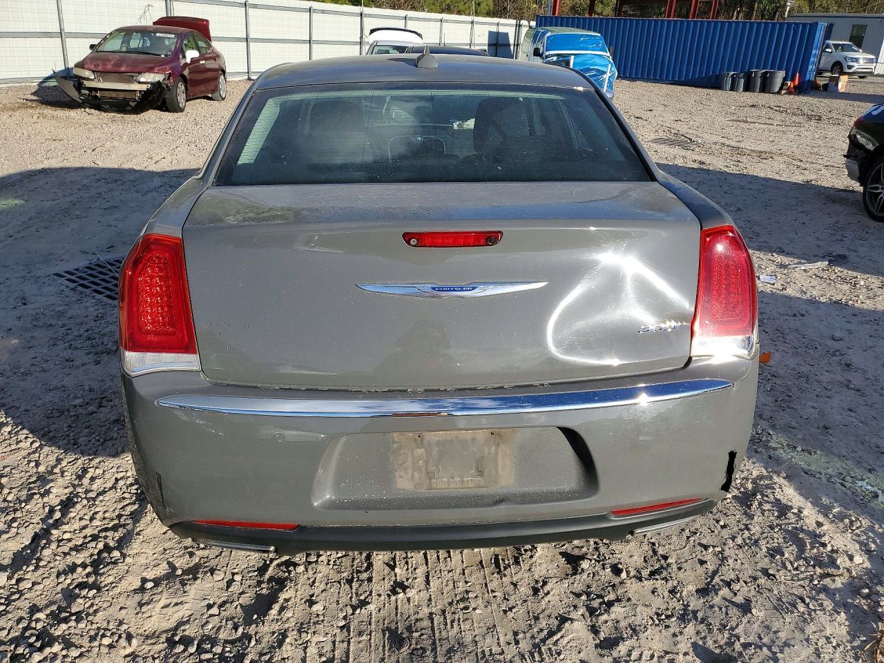 2019 Chrysler 300 Touring