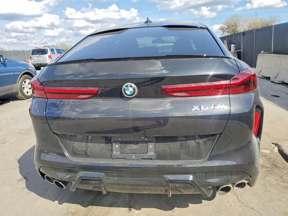 2022 BMW X6 m
