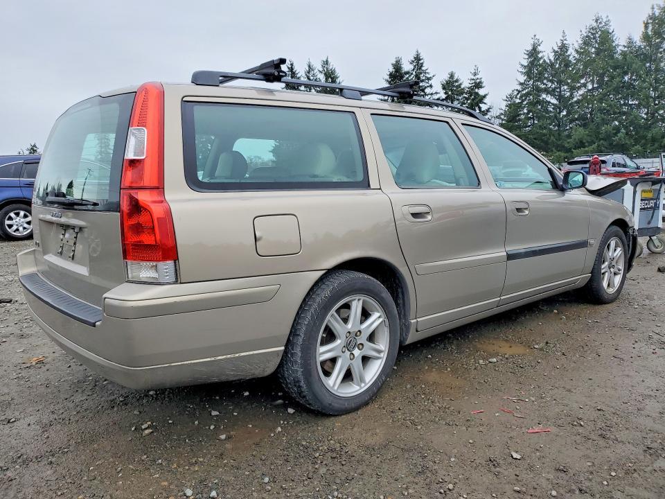 2005 Volvo V70