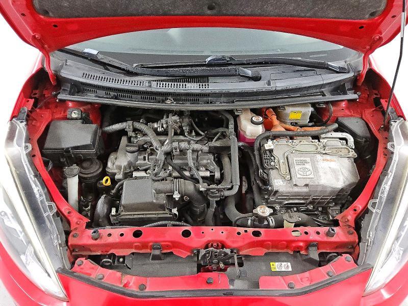 2018 Toyota Prius c Three