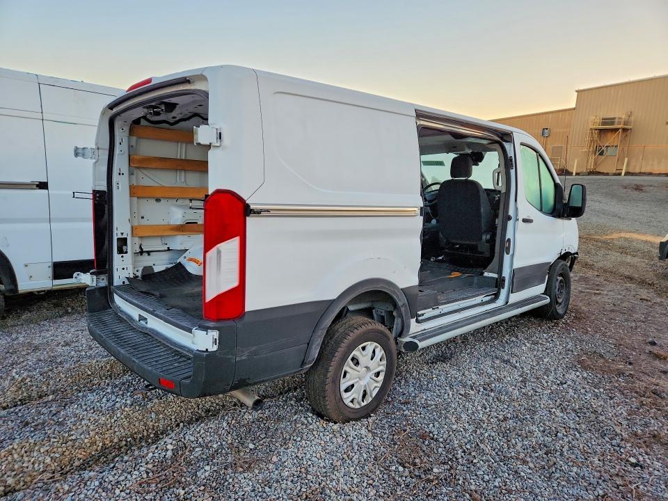2024 Ford Transit T-250