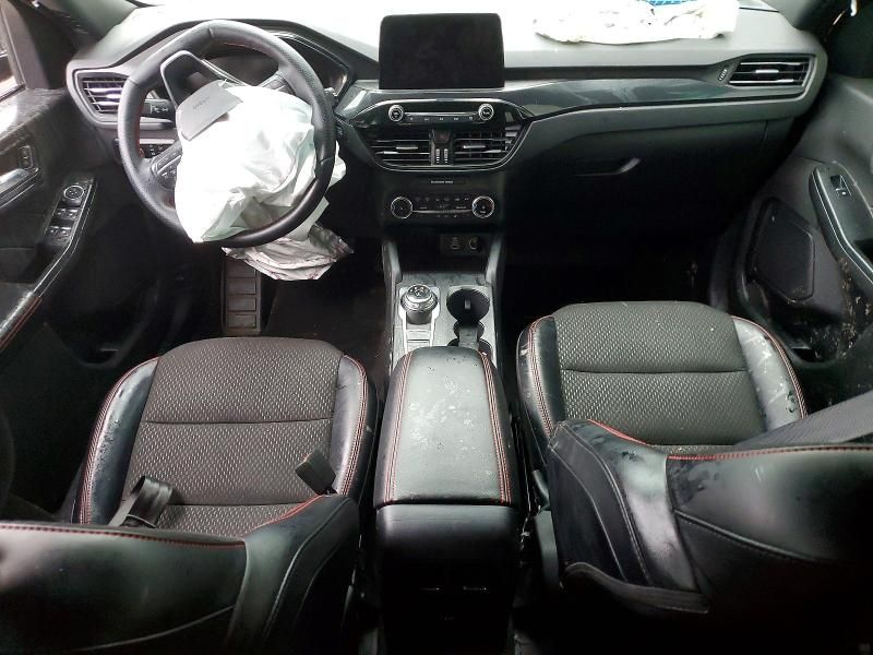 2025 Ford Escape st Line Select