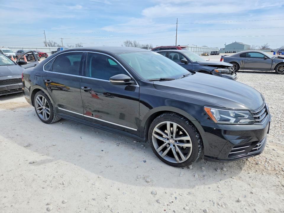 2016 Volkswagen Passat s