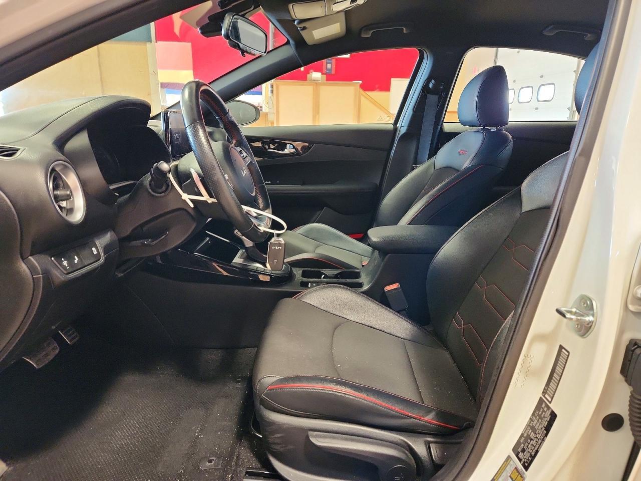 2024 KIA Forte gt