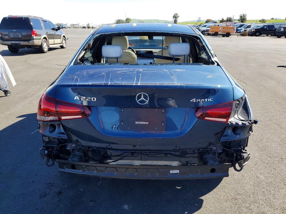 2021 Mercedes-Benz A220