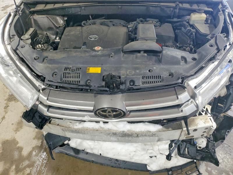 2018 Toyota Highlander xle