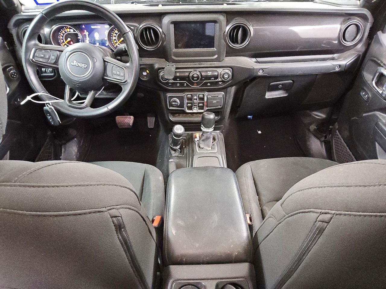 2022 Jeep Gladiator Sport