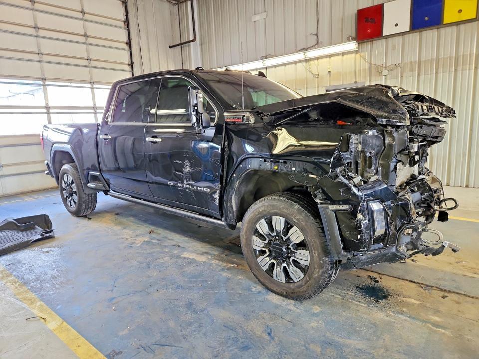 2024 GMC Sierra K2500 Denali