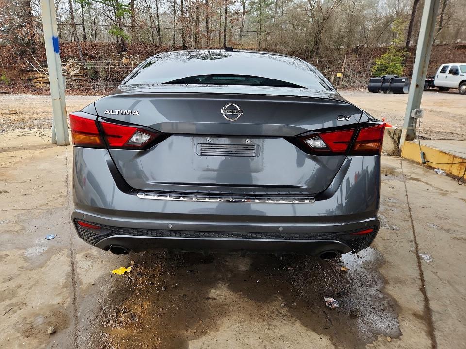 2020 Nissan Altima sv