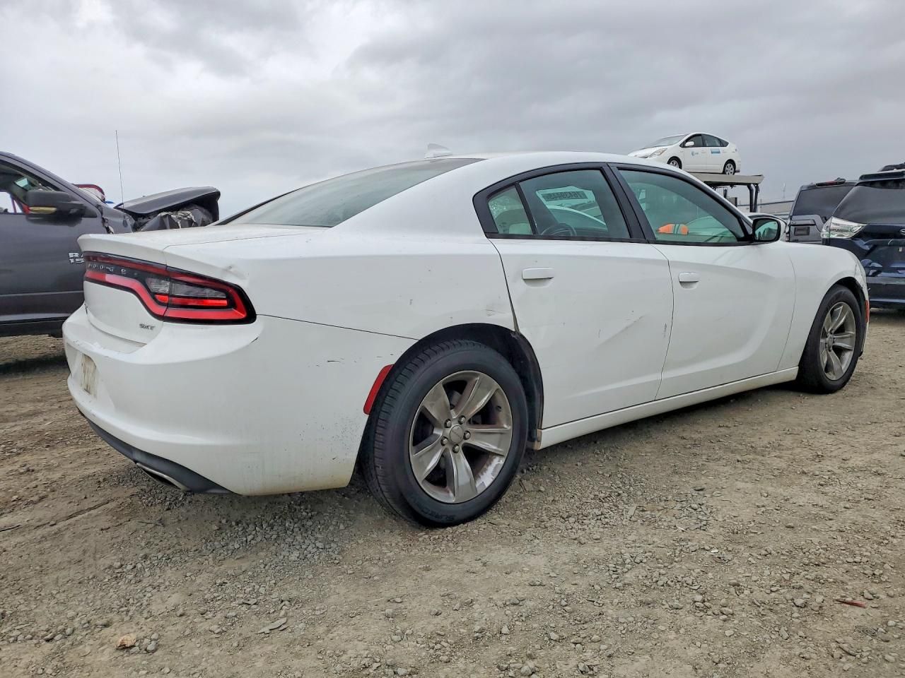 2015 Dodge Charger sxt