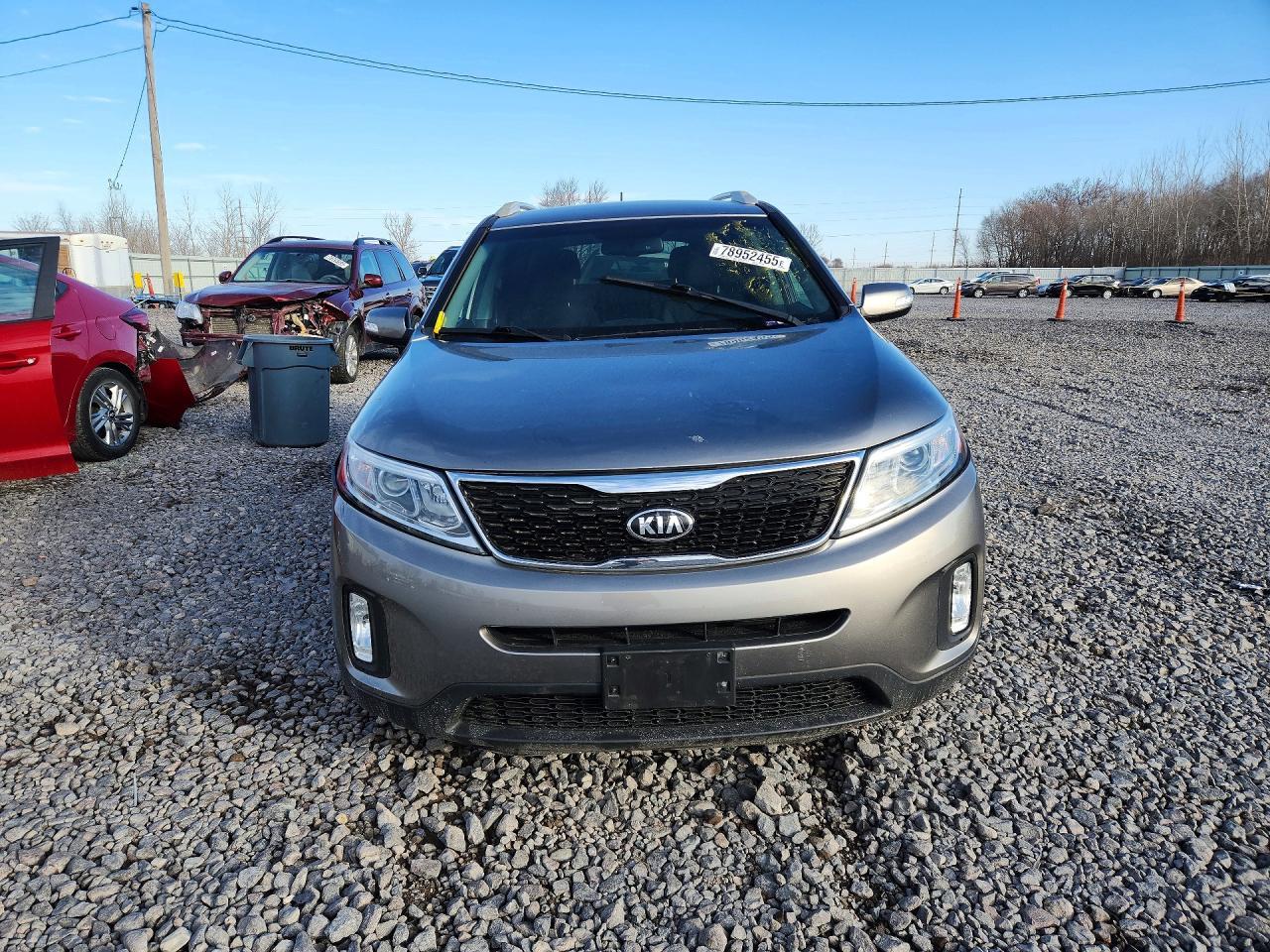 2015 KIA Sorento lx