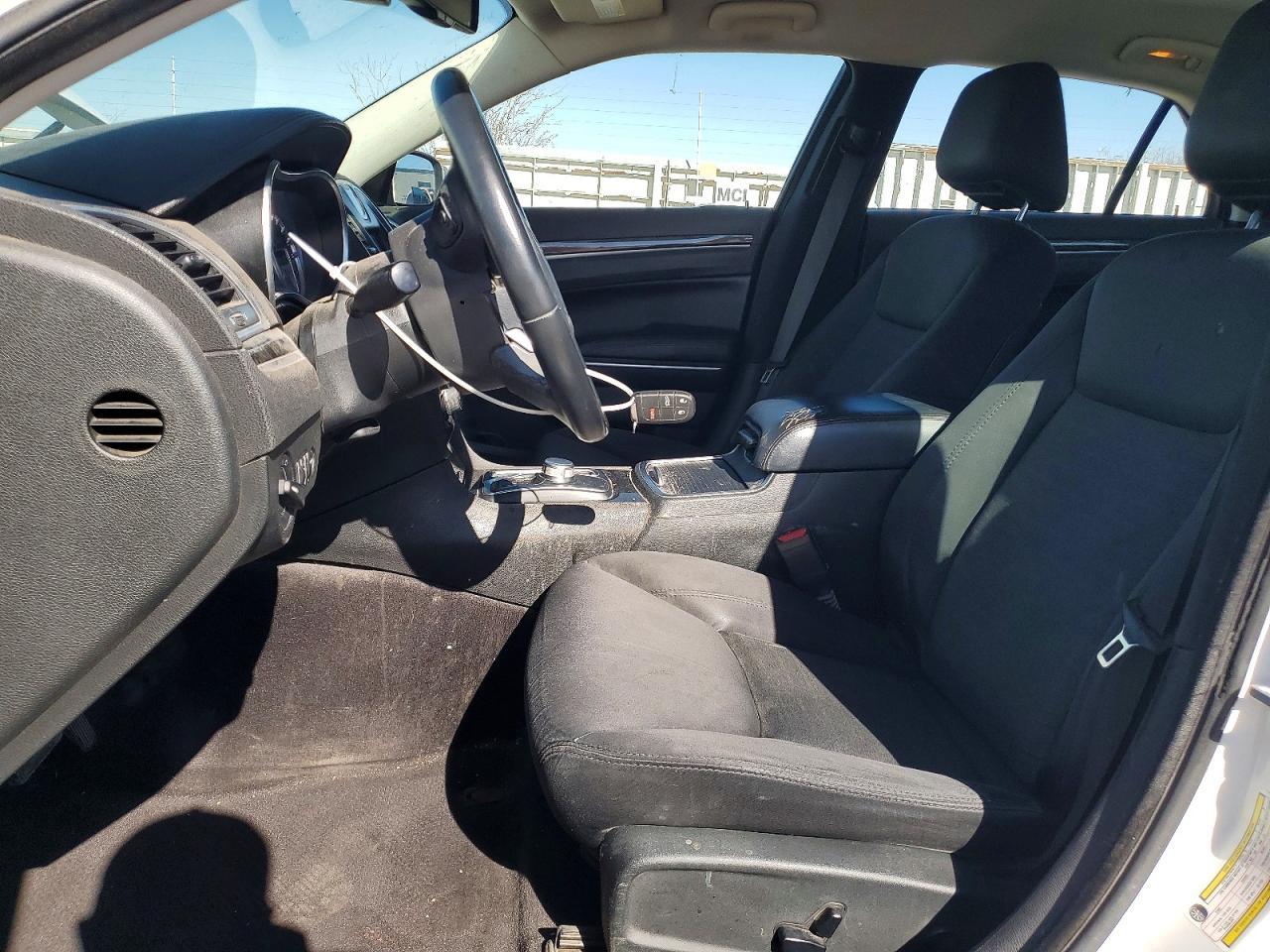 2018 Chrysler 300 Touring