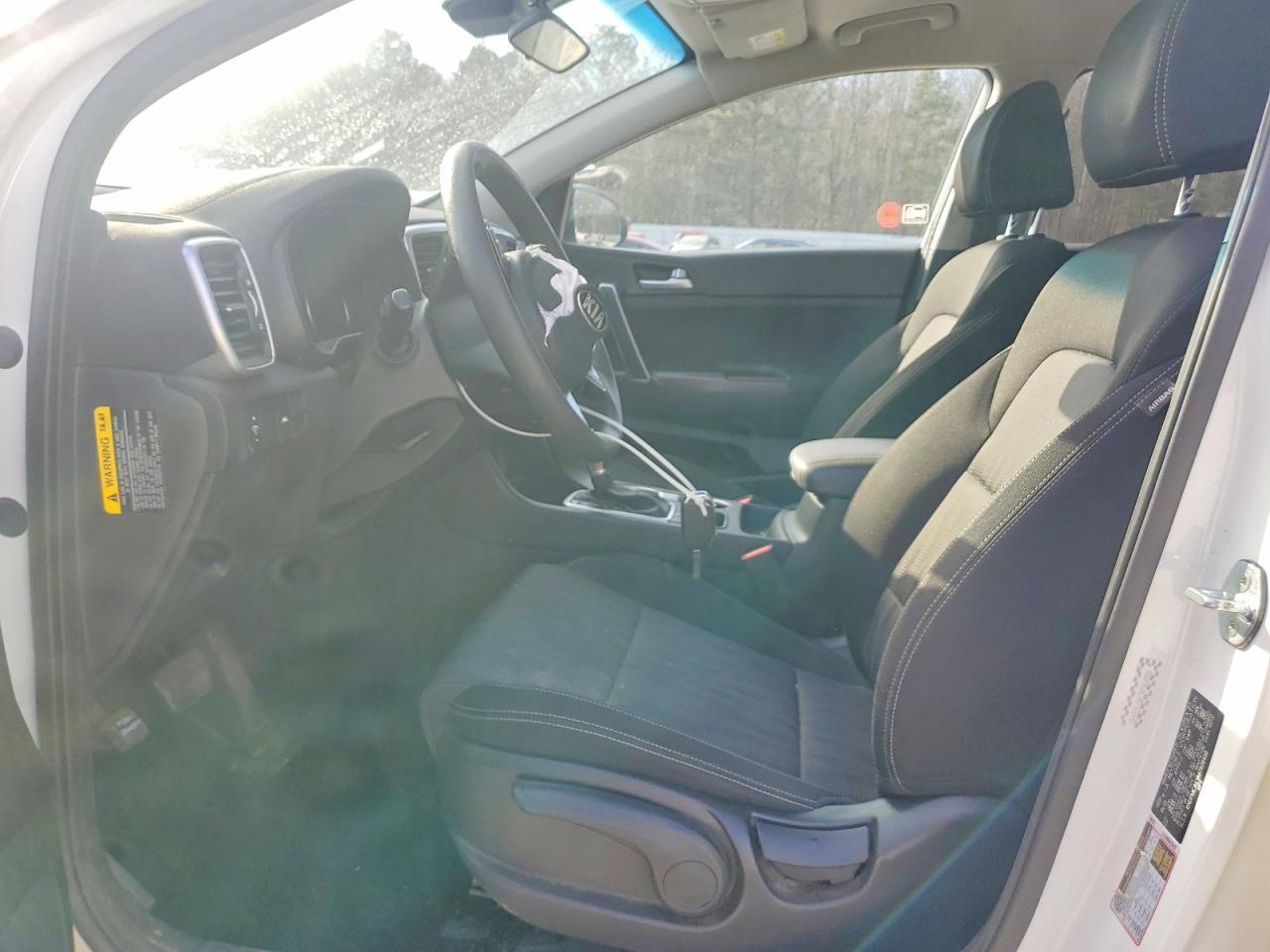 2021 KIA Sportage lx