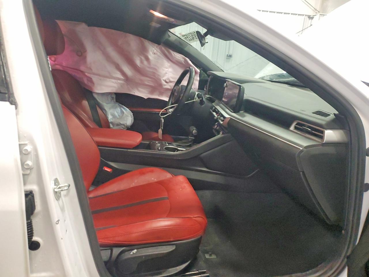 2024 KIA K5 gt Line
