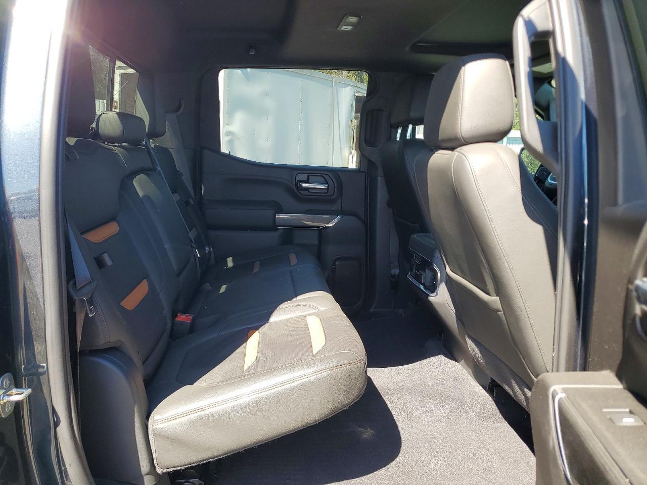 2020 GMC Sierra K1500 AT4