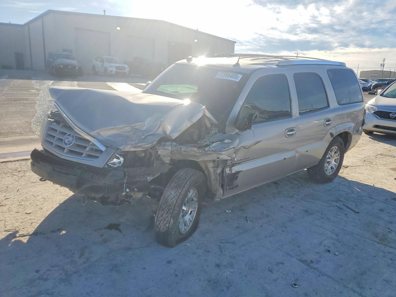 2004 Cadillac Escalade Luxury