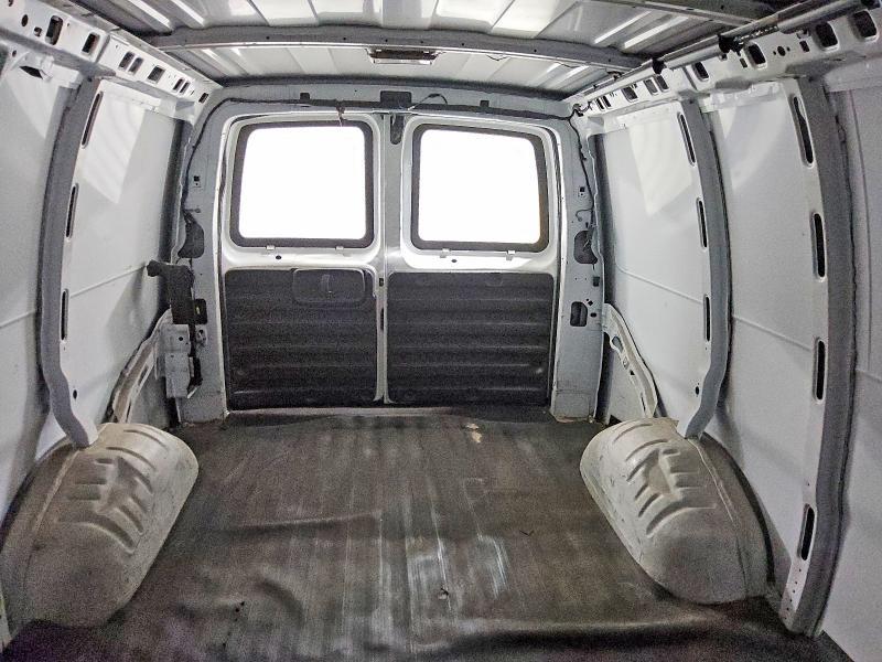 2011 Chevrolet Express G2500