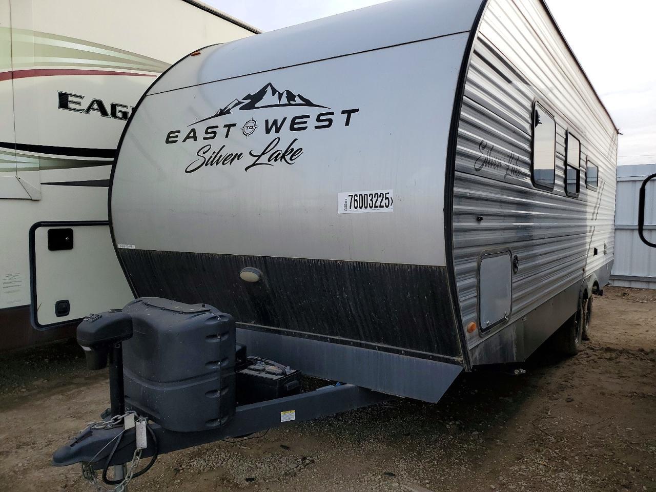 2022 East Manufacturing TO West Silver Lake Camper