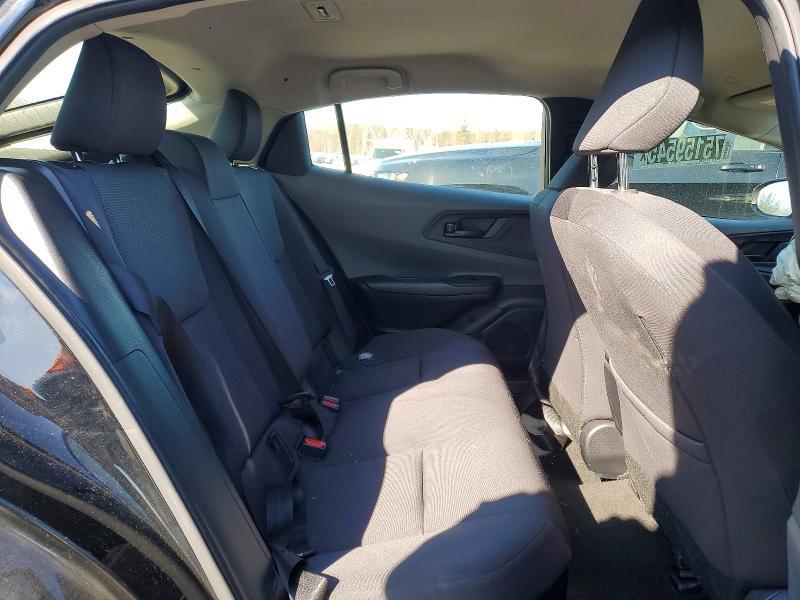 2024 Toyota Prius le