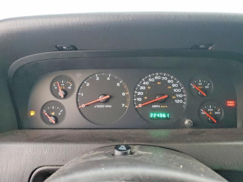 2001 Jeep Grand Cherokee Laredo