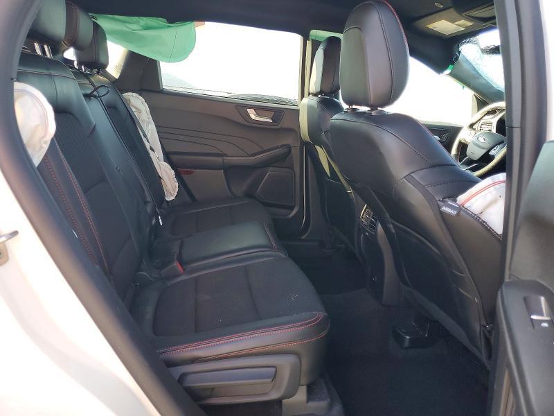 2026 Ford Escape st Line