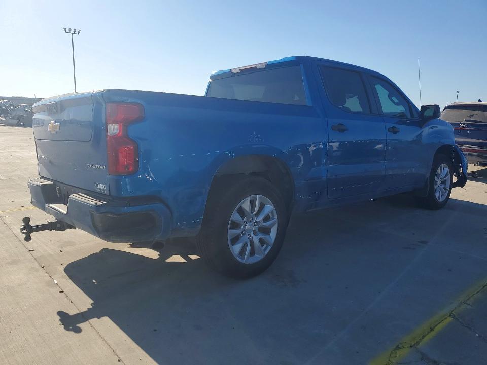 2022 Chevrolet Silverado C1500 Custom