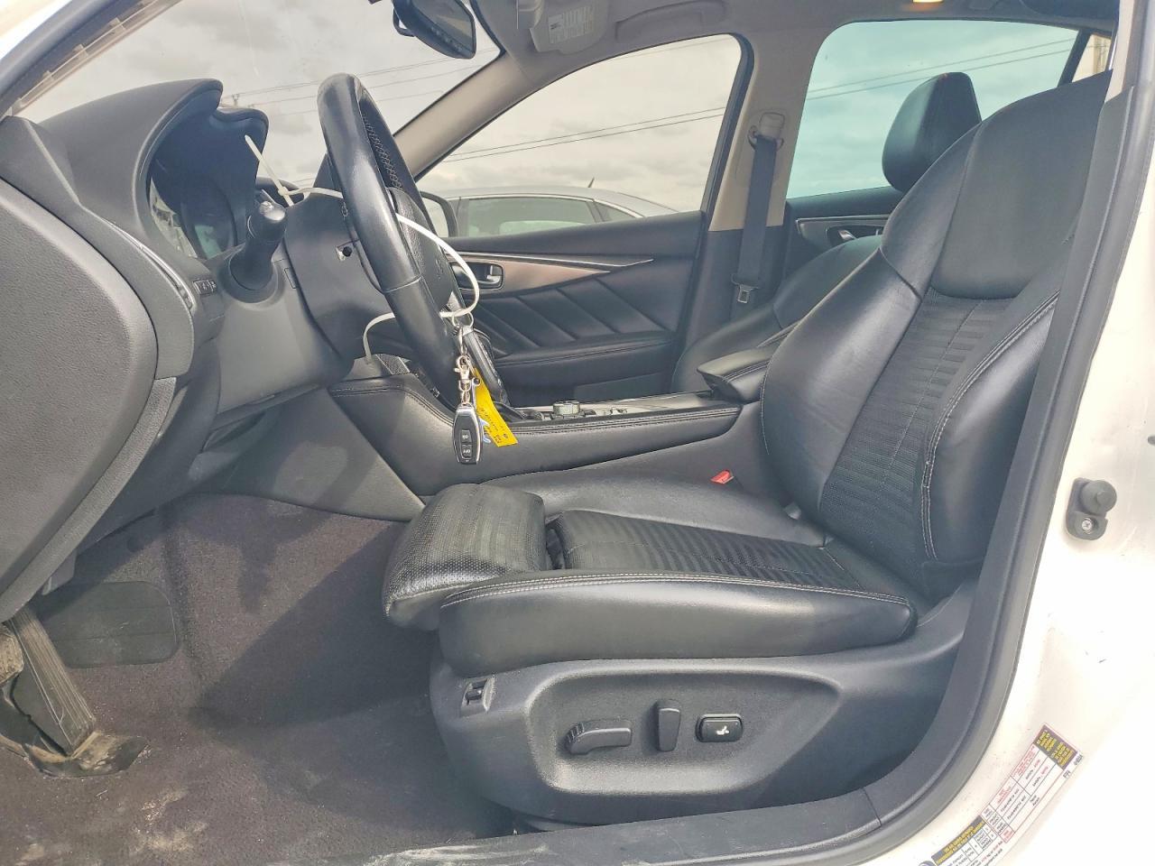 2018 Infiniti Q50 Luxe