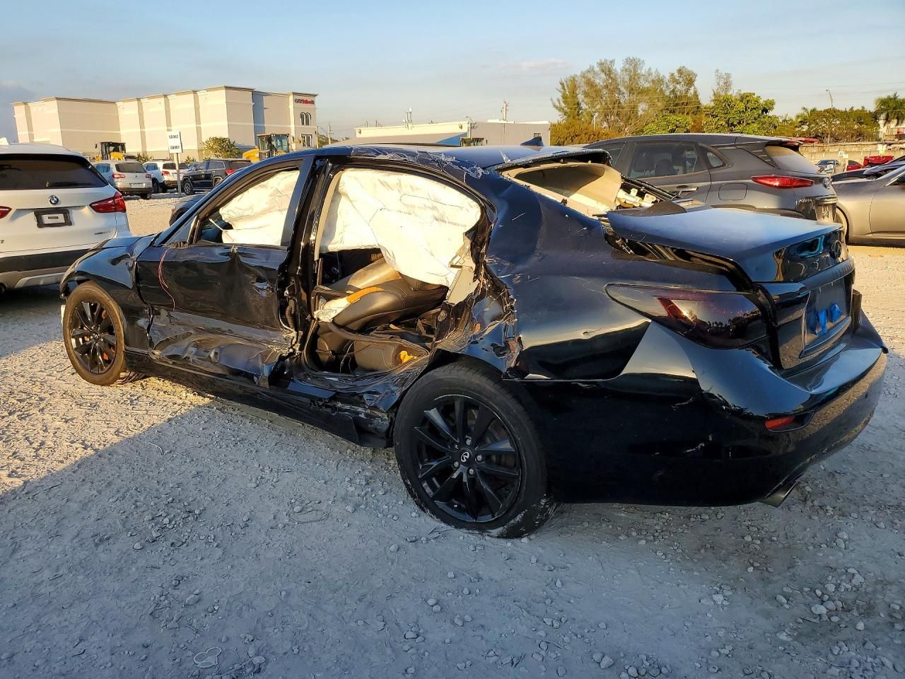 2016 Infiniti Q50 Base