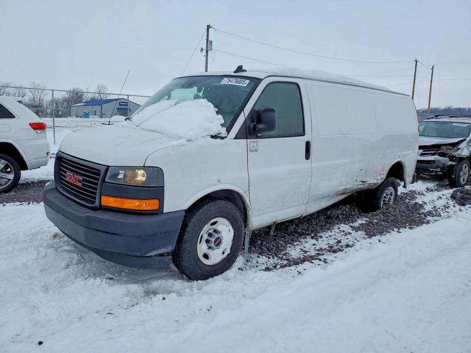 2020 GMC Savana 2500 Cargo Delivery van