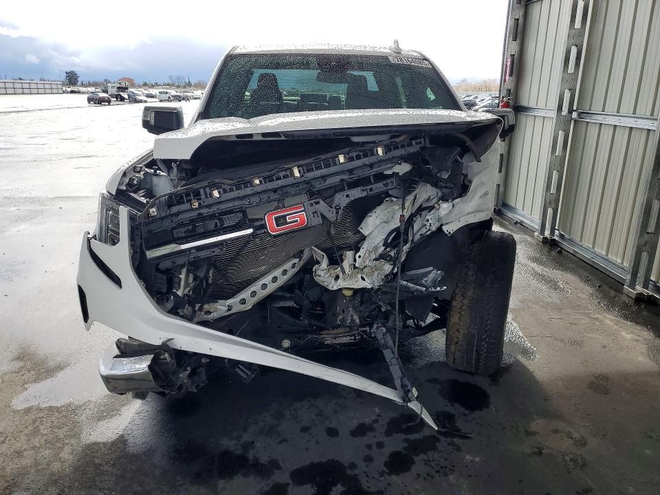 2023 GMC Sierra K1500 slt