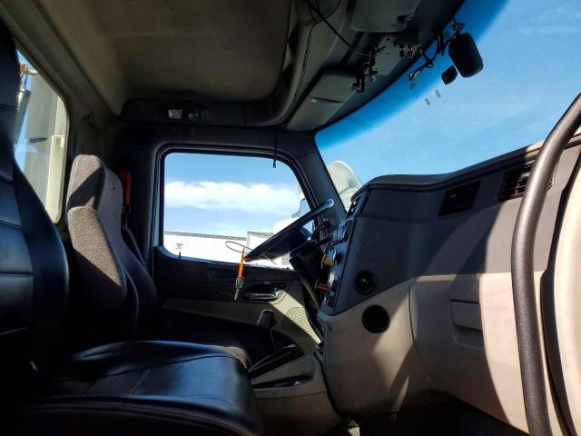 2018 Peterbilt 579