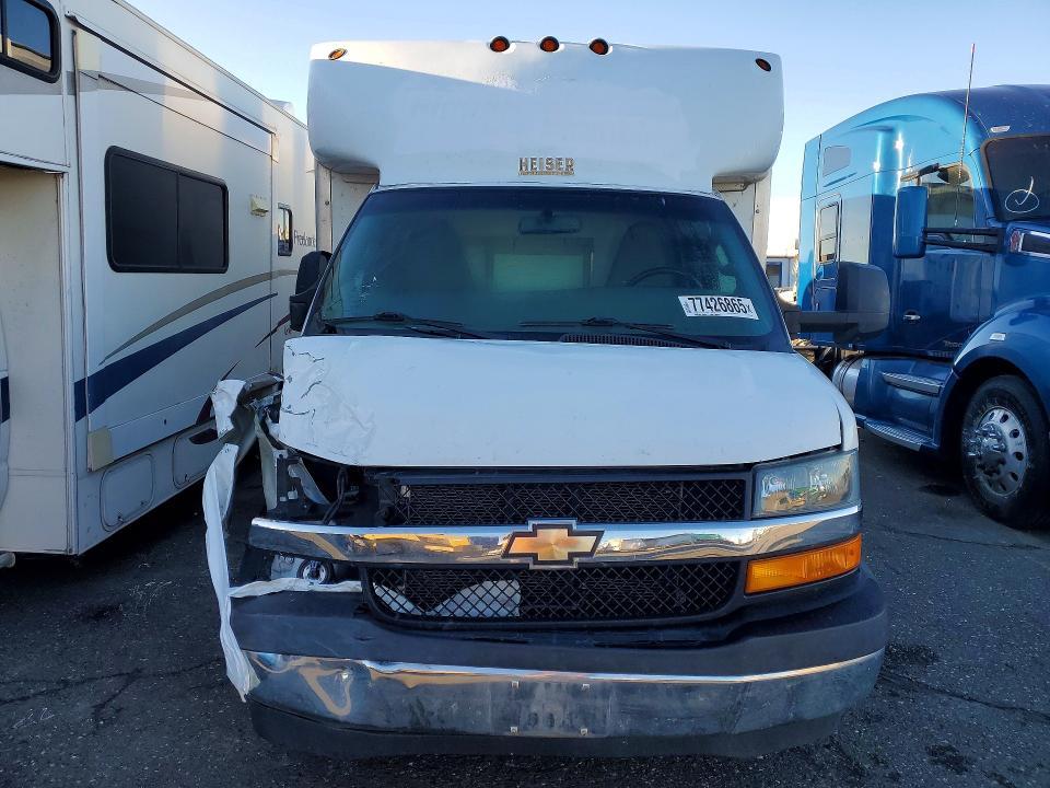 2019 Chevrolet Express Delivery Truck