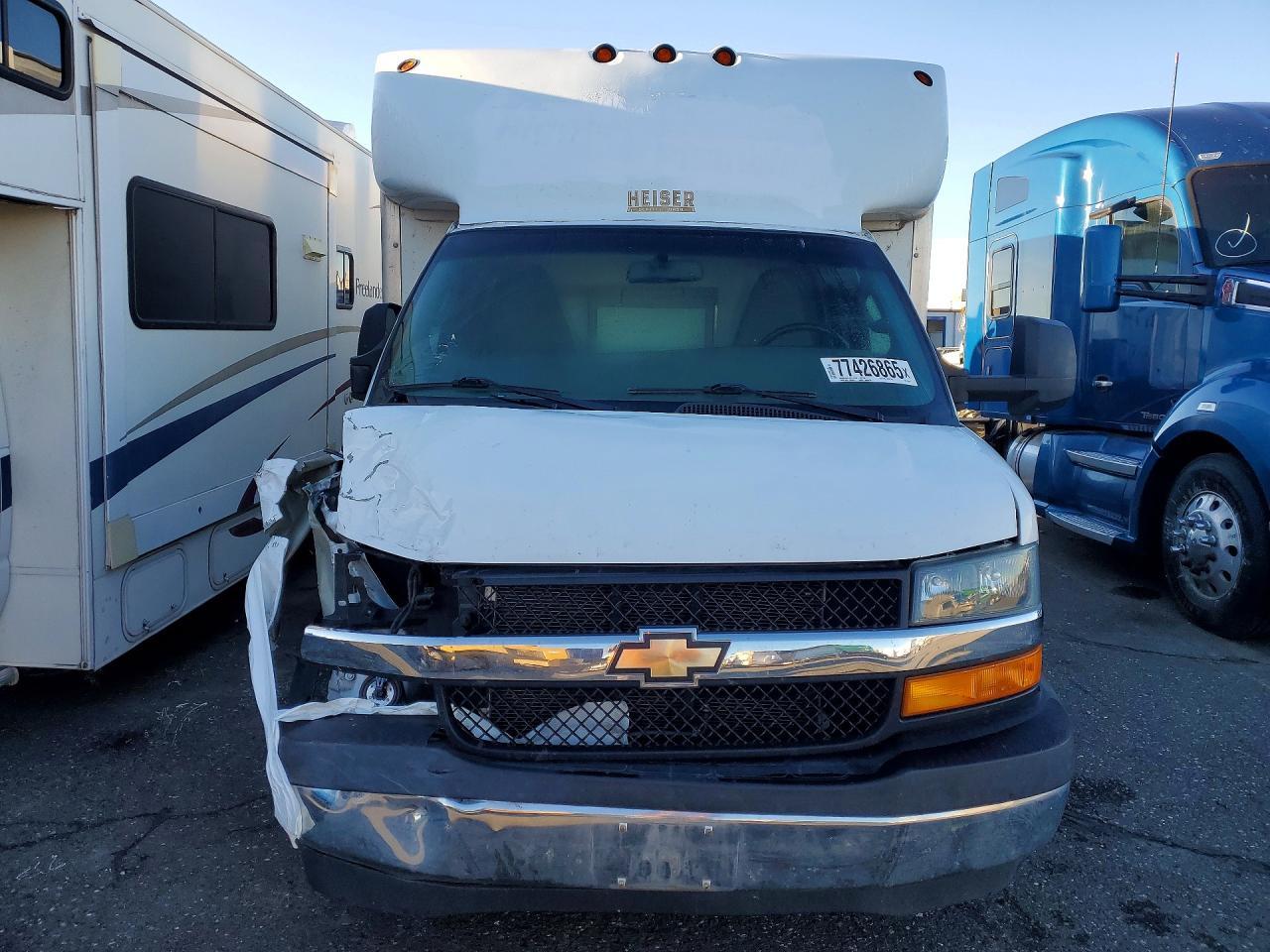 2019 Chevrolet Express Delivery Truck