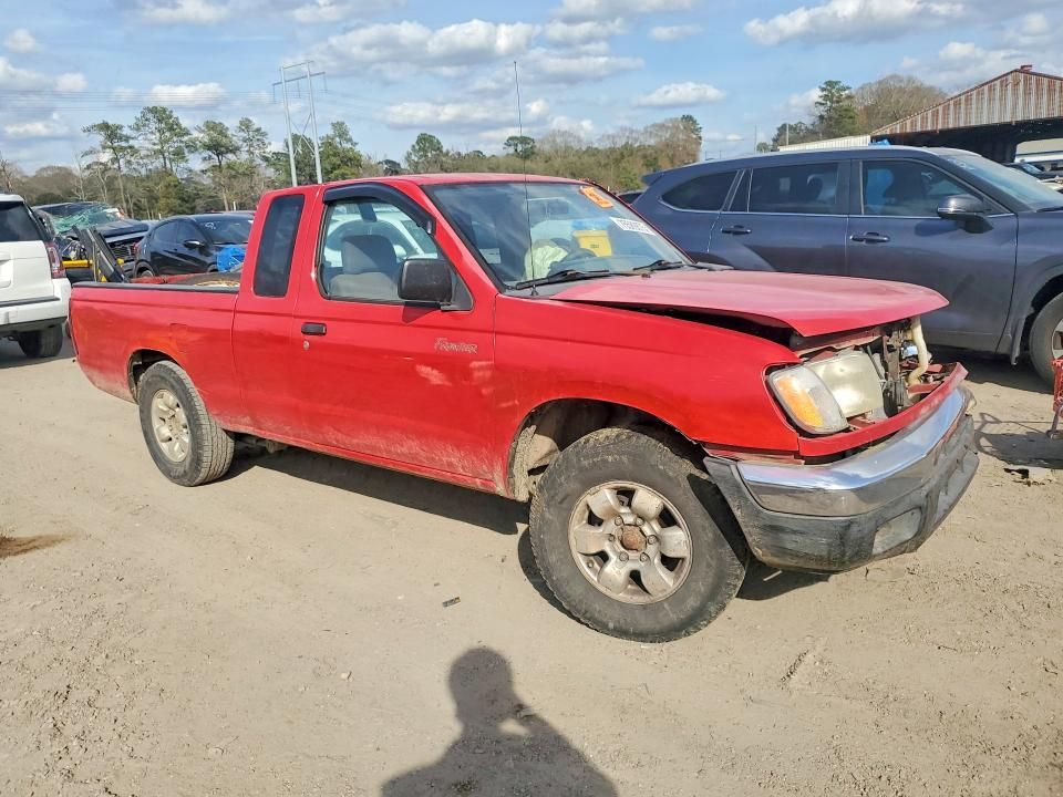 2000 Nissan Frontier King cab xe