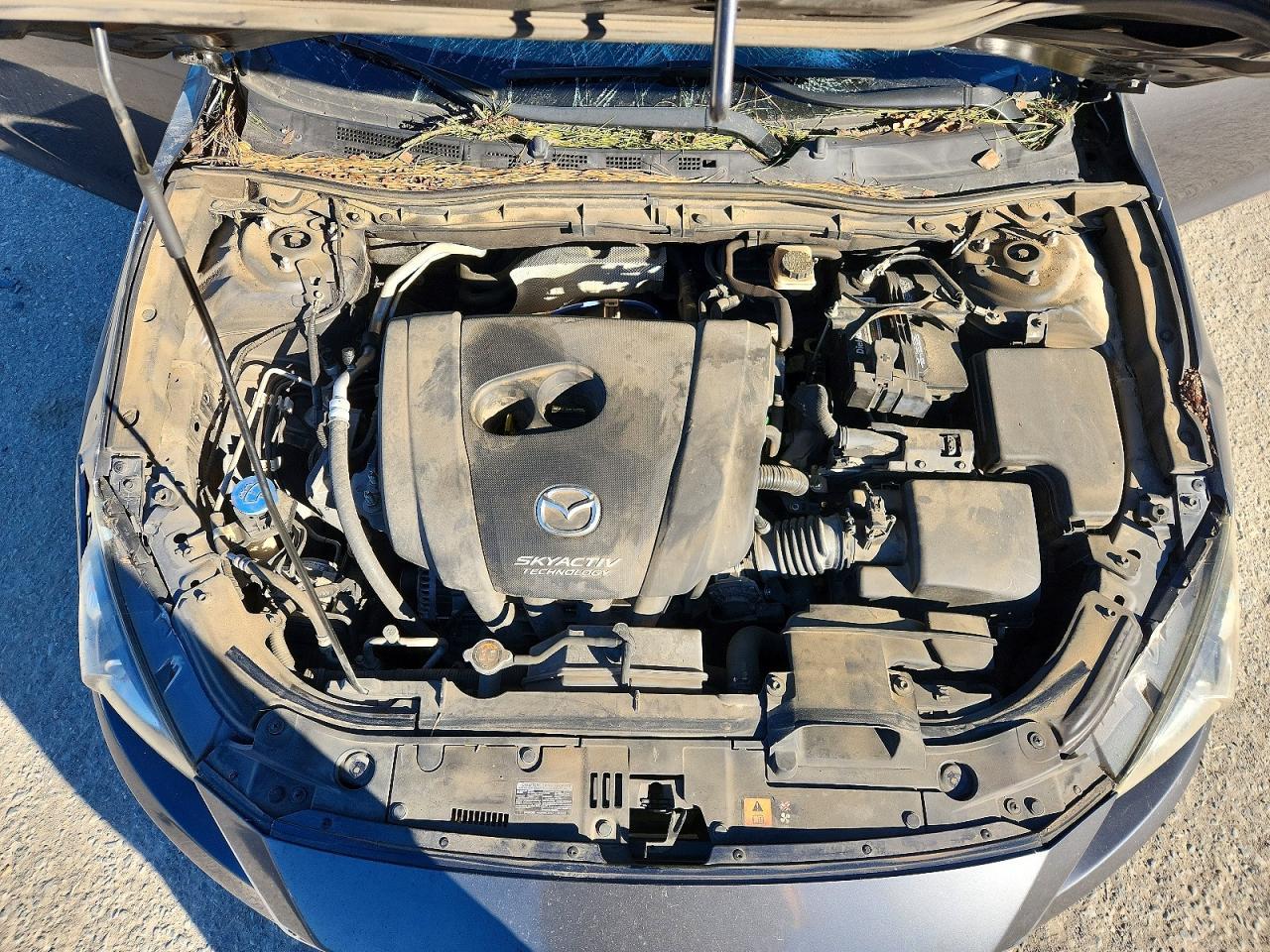 2015 Mazda 3 sv