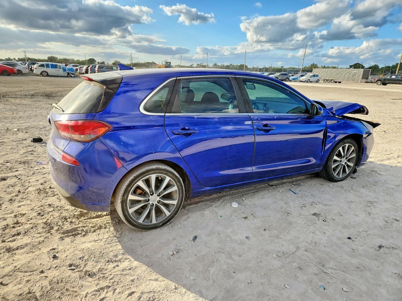 2019 Hyundai Elantra gt