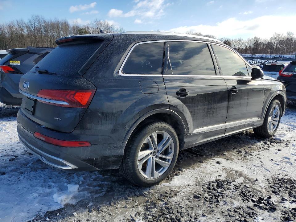 2021 Audi Q7 Premium Plus